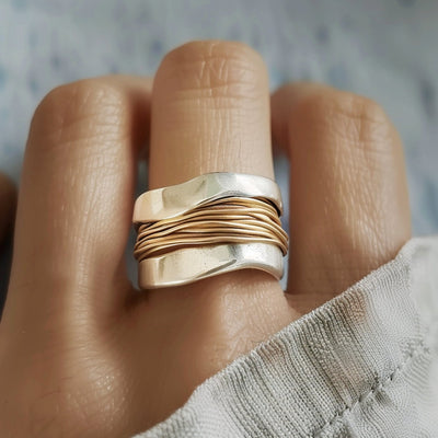 Séverine™ | Bague en fil d'or argenté