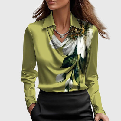 Léa™ | Blouse à Col Plissé avec Finition Satinée